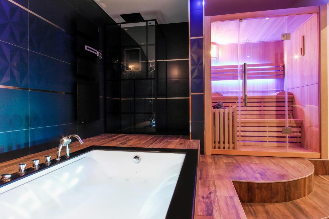L'Ecrin Champenois - Suite Avec Balneo Et Sauna Prives Chalons-en-Champagne Exterior photo