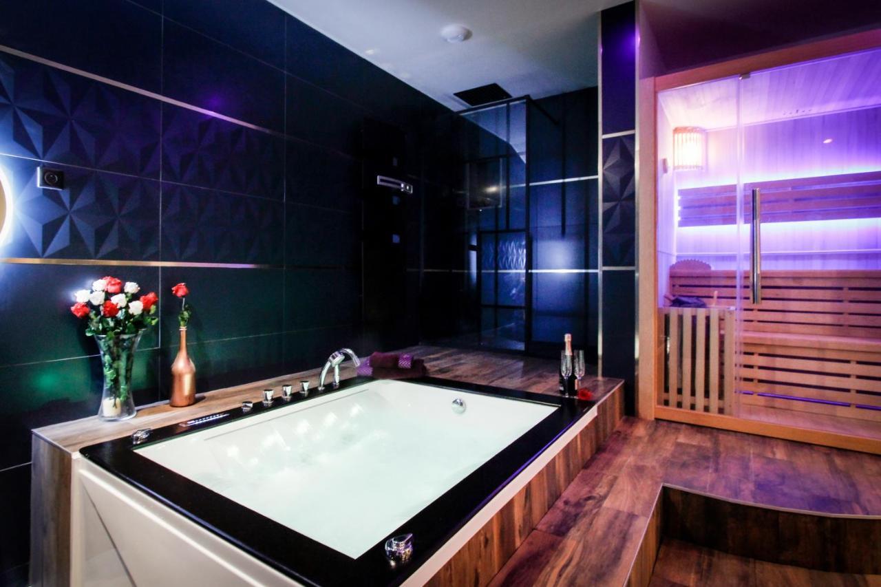 L'Ecrin Champenois - Suite Avec Balneo Et Sauna Prives Chalons-en-Champagne Exterior photo
